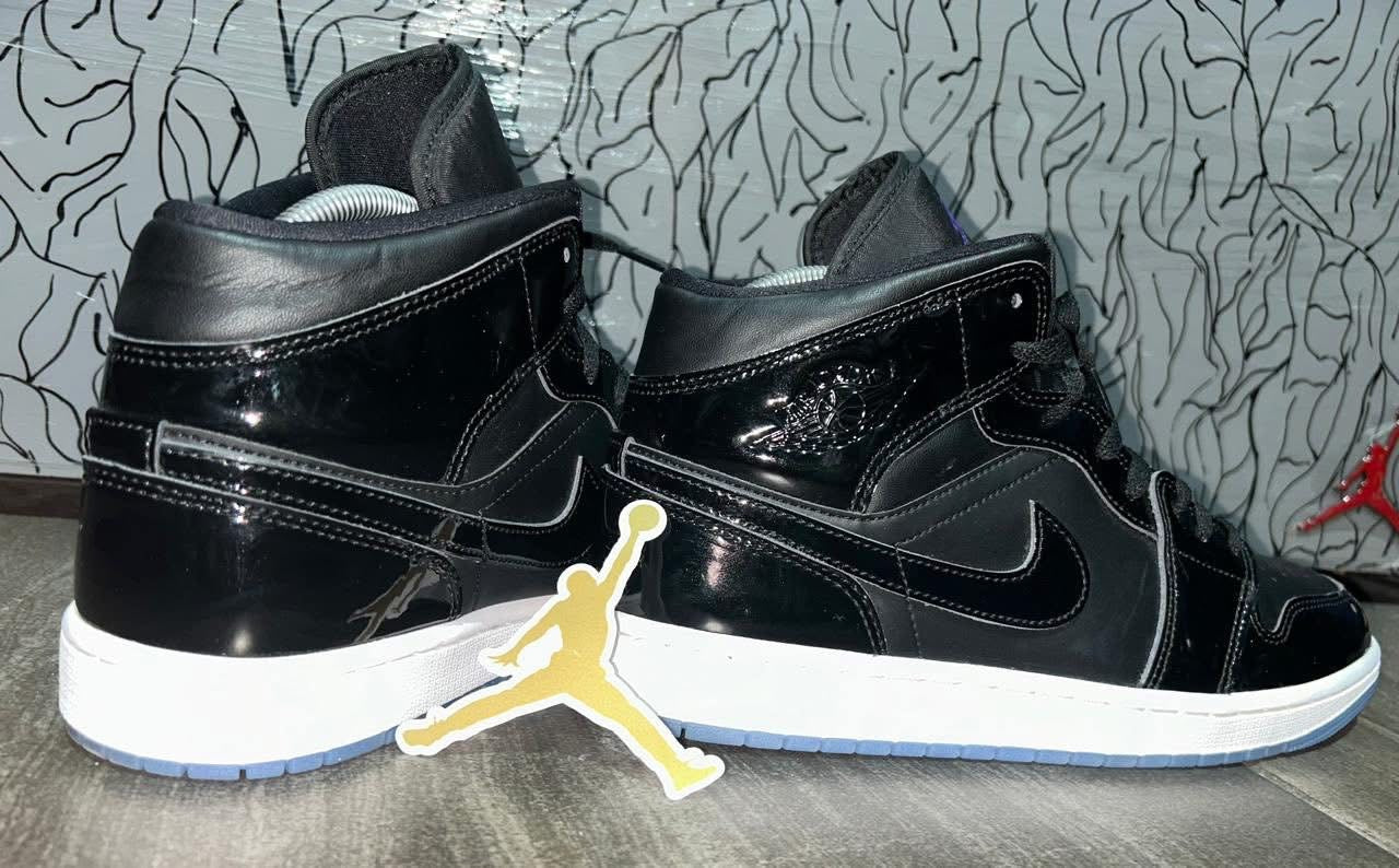 Retro 1 space jam