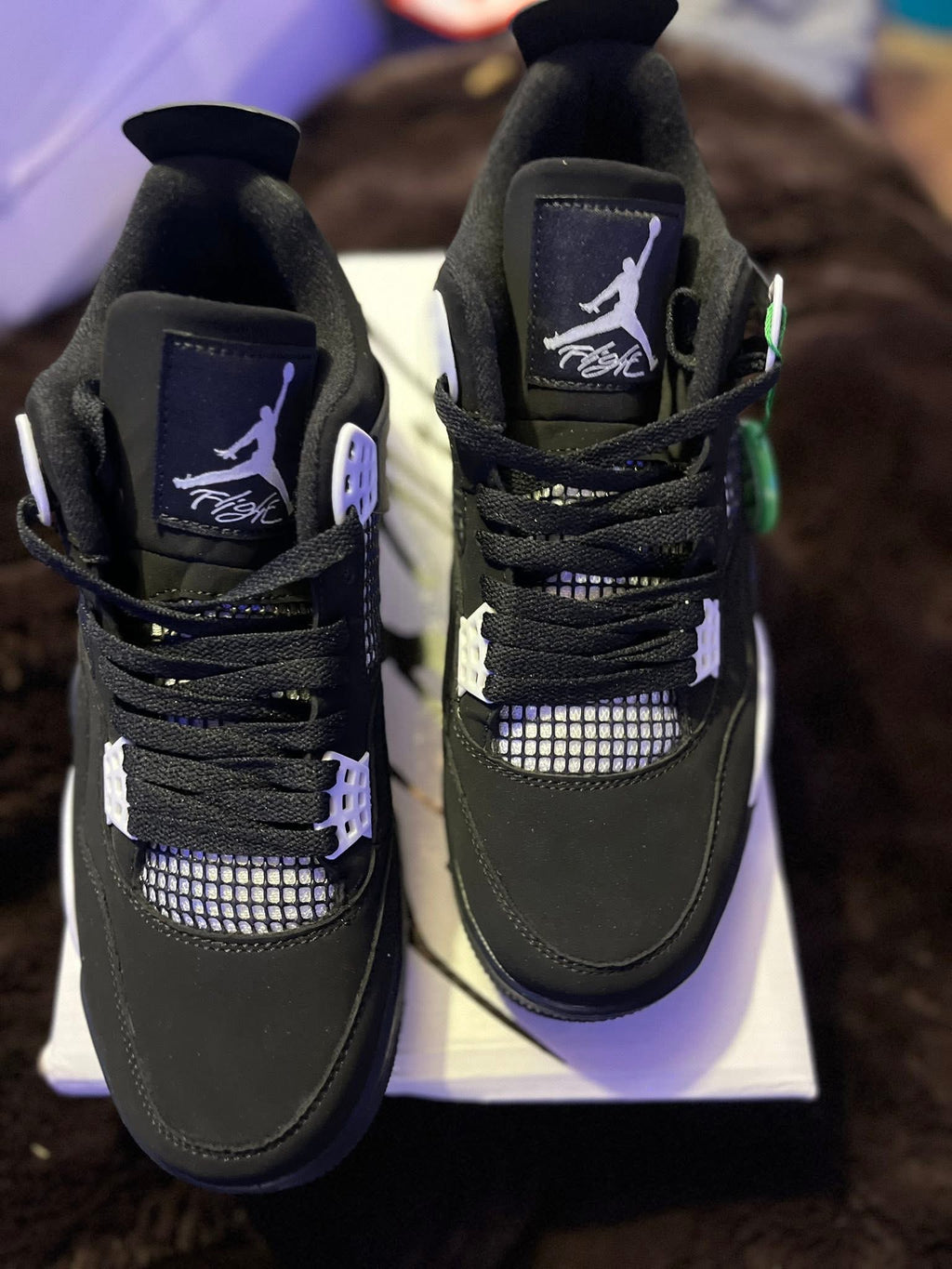 Retro 4 thunder white