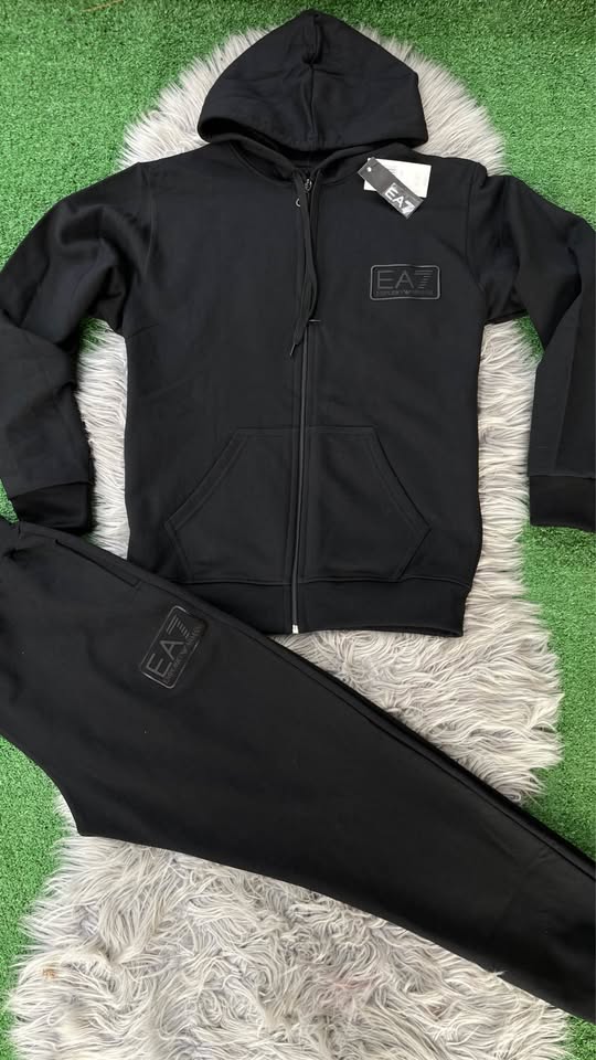Conjunto ea7