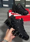 Nike shox negras