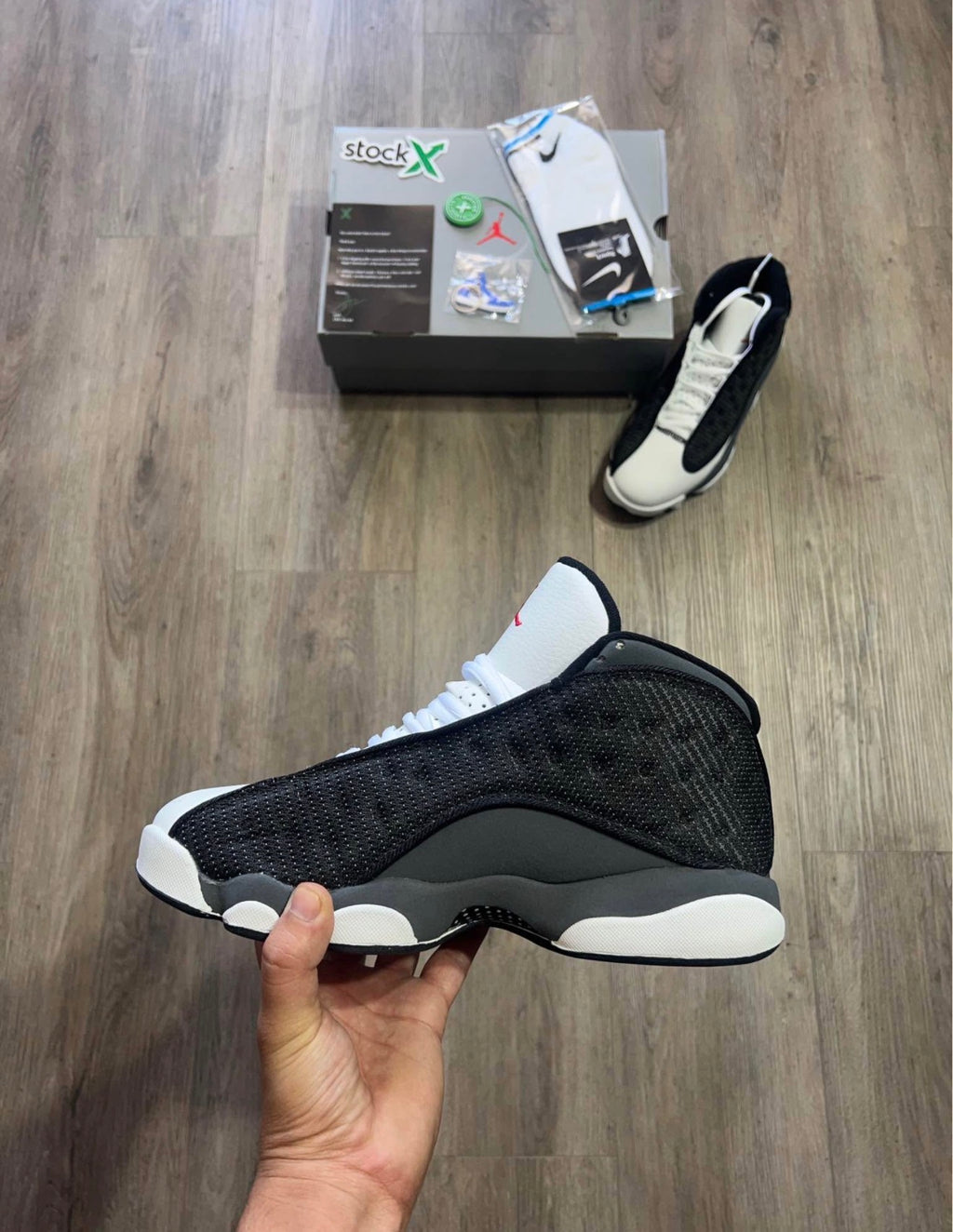 Retro 13 black flint