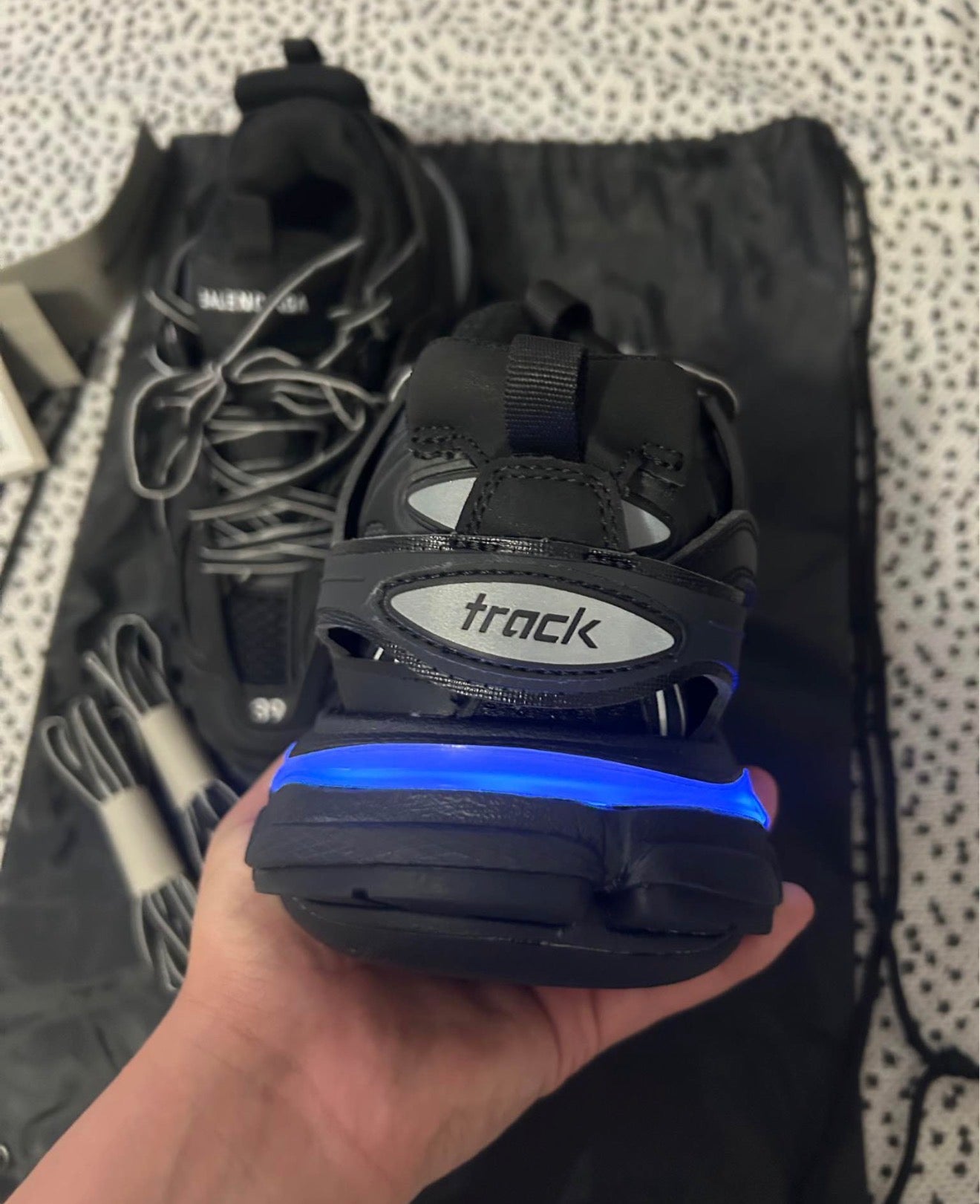 Balenciaga track LED PK