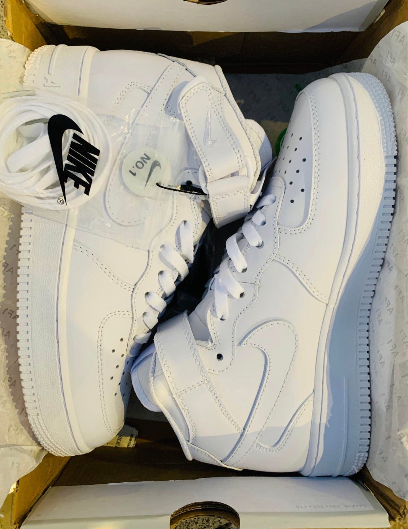 Air force one mid