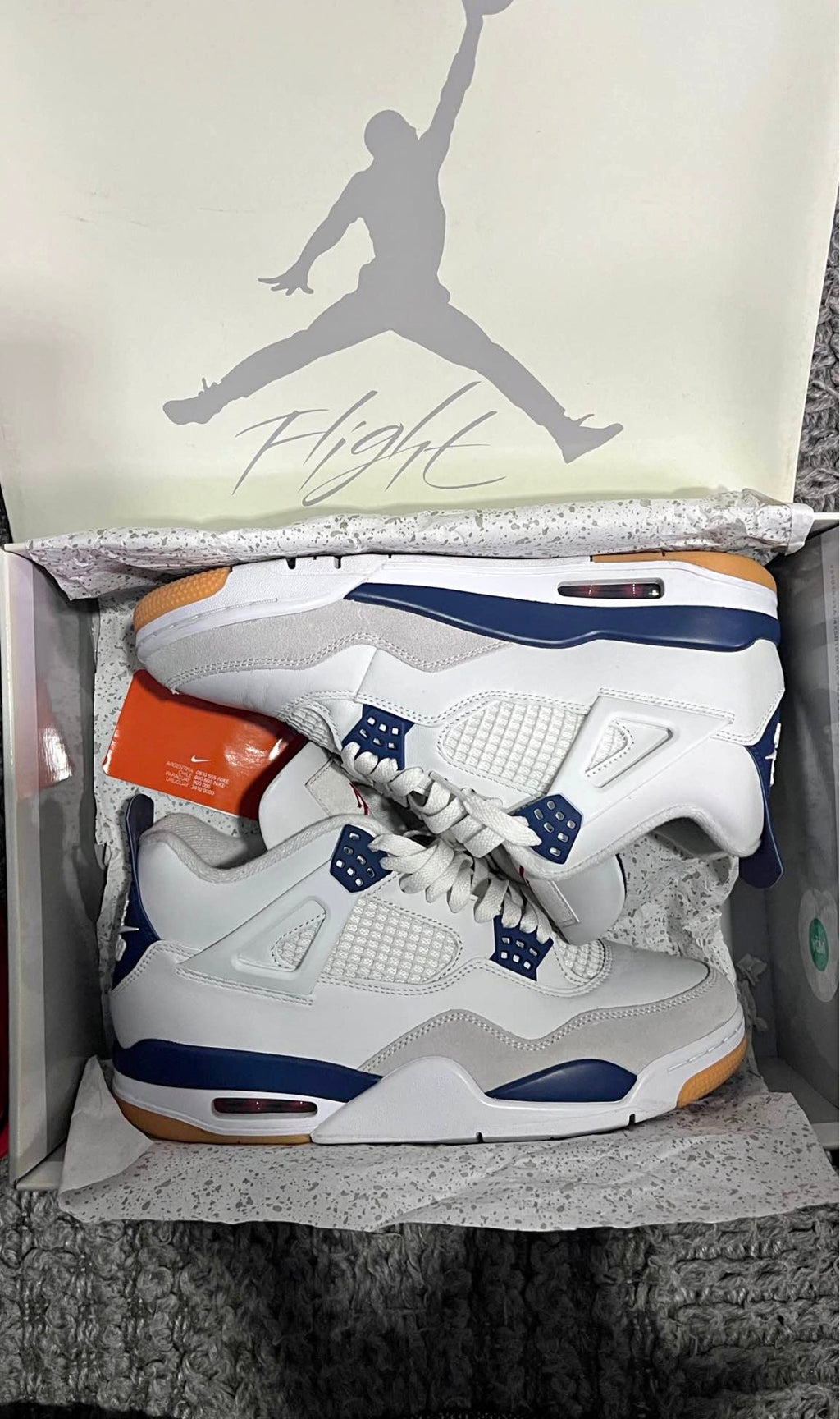 Retro 4 navy