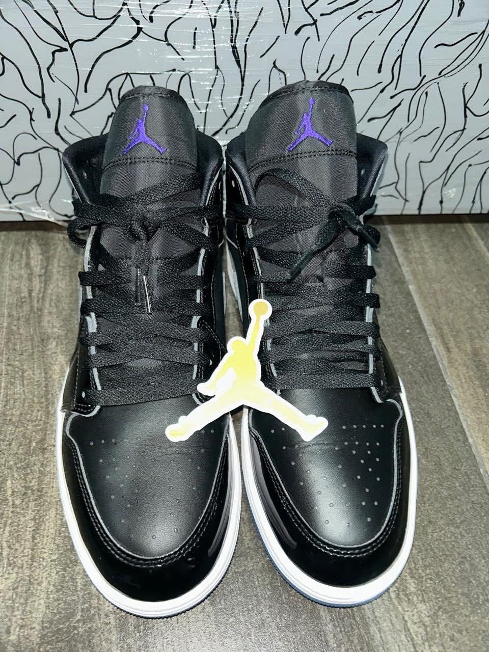 Retro 1 space jam